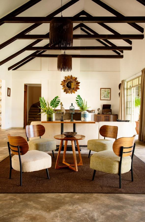 ホテル The Safari House Usa River エクステリア 写真