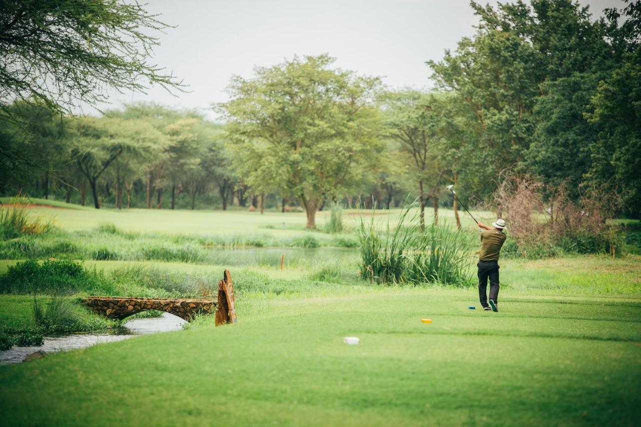 ホテル The Safari House Usa River エクステリア 写真